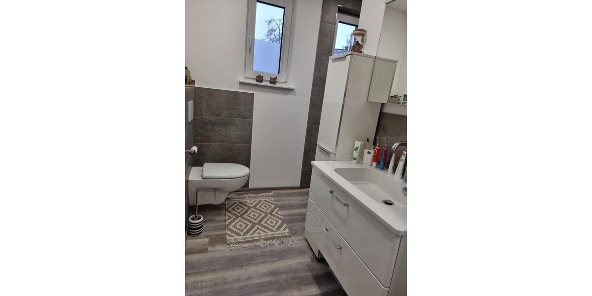 Etagenwohnung Frankenberg (Eder) - 5 Zimmer, 120 m&sup2;, 1.290&euro; | Angebot:24508140