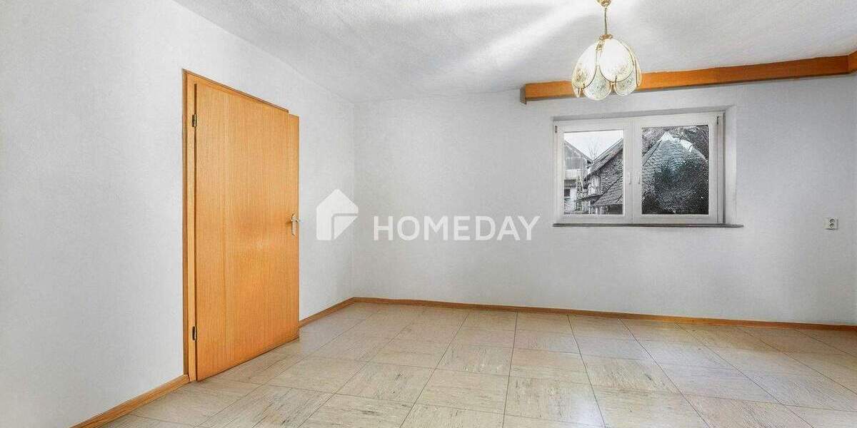 Bauernhaus, Landhaus Wohratal Langendorf - 6 Zimmer, 186 m&sup2;, 195.000&euro; | Angebot:25738056