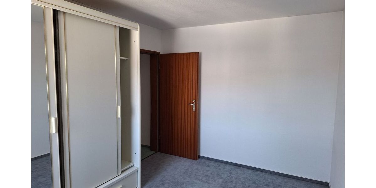 Freistehendes Einfamilienhaus mit 6 Zimmern in Biedenkopf-Wallau - Einfamilienhaus Biedenkopf-Wallau Wallau | Angebot:27092690