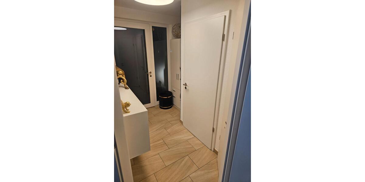 Reihenhaus Fernwald - 5 Zimmer, 135 m&sup2;, 1.700&euro; | Angebot:26040885