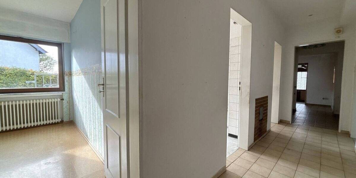 Einfamilienhaus Cölbe - 7 Zimmer, 160 m&sup2;, 329.900&euro; | Angebot:25689233