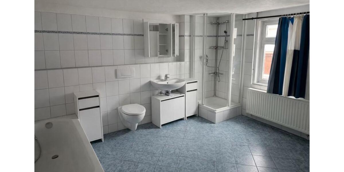 Einfamilienhaus Homberg (Ohm) - 4 Zimmer, 95 m&sup2;, 800&euro; | Angebot:25989140