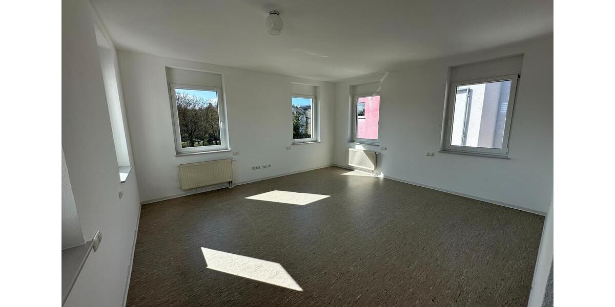 Etagenwohnung Gießen - 1 Zimmer, 25 m&sup2;, 415&euro; | Angebot:26003354