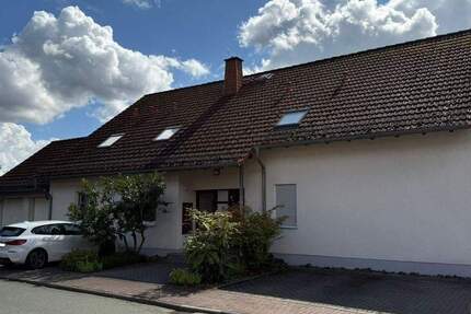 Wohnung Bad Endbach - 2 Zimmer, 57 m&sup2;, 430&euro; | Angebot:26787627
