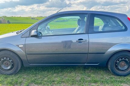 Ford Fiesta 235.400 km 1.400 &euro; Gemünden (Felda) 35329