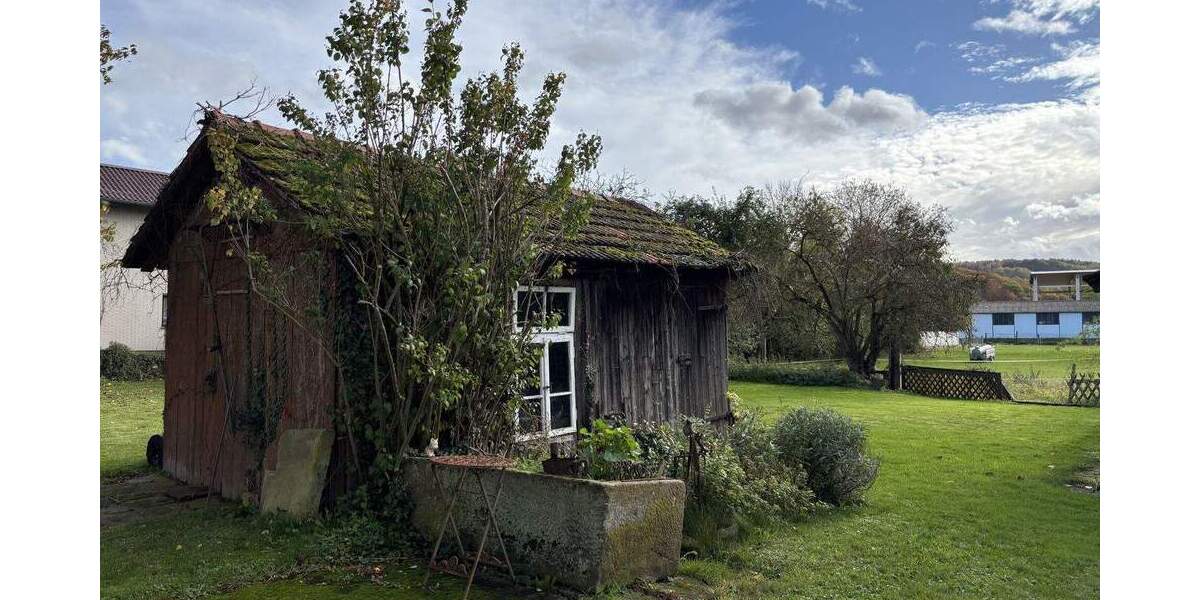 Einfamilienhaus Lahntal / Sterzhausen Sterzhausen - 7 Zimmer, 180 m&sup2;, 439.000&euro; | Angebot:25689226