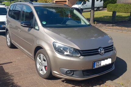 VW Touran 159.850 km 8.799 &euro; Rabenau 35466