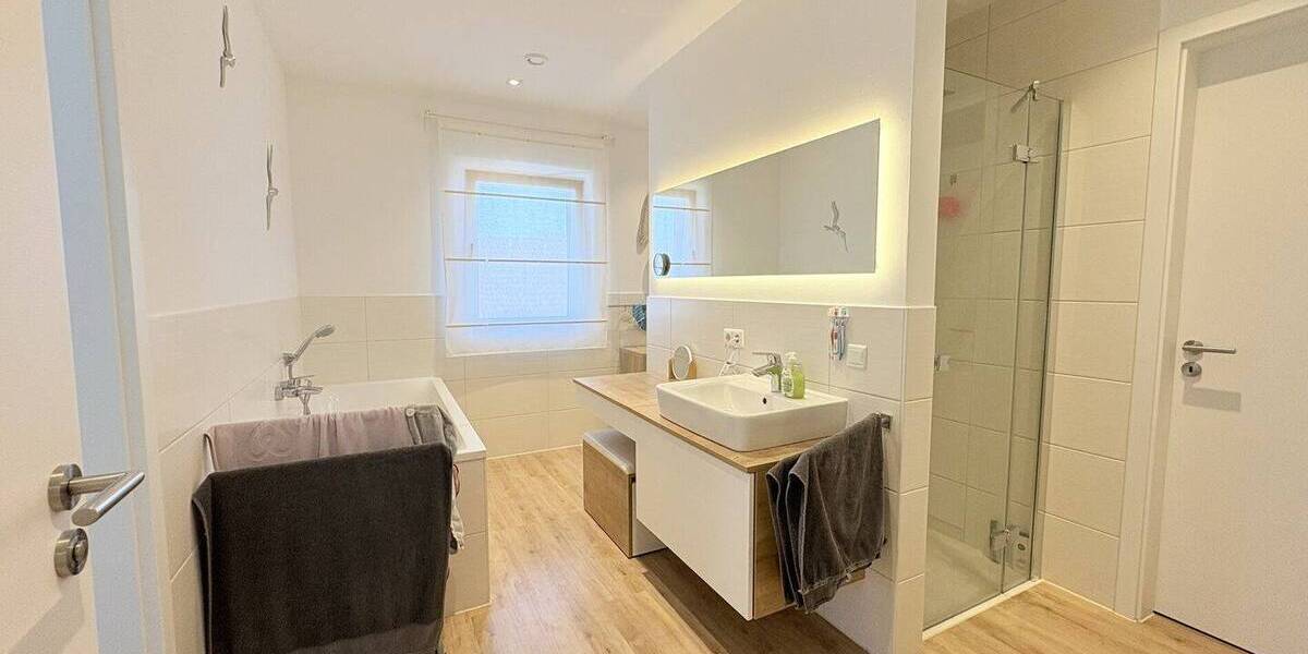 Einfamilienhaus Kirchhain / Betziesdorf Betziesdorf - 7 Zimmer, 142 m&sup2;, 589.900&euro; | Angebot:26201872