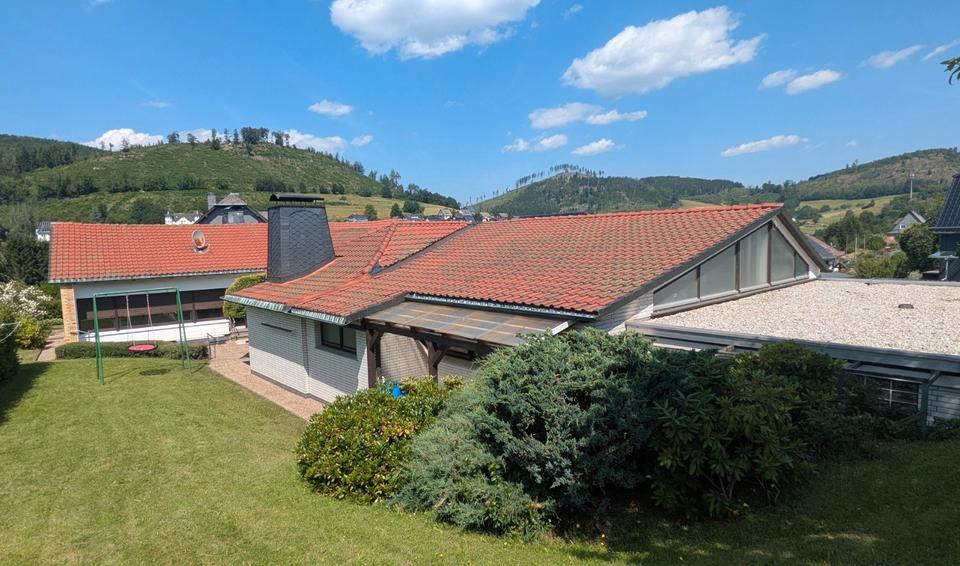 Bungalow Bad Laasphe - 7 Zimmer, 160 m&sup2;, 315.000&euro; | Angebot:27014727