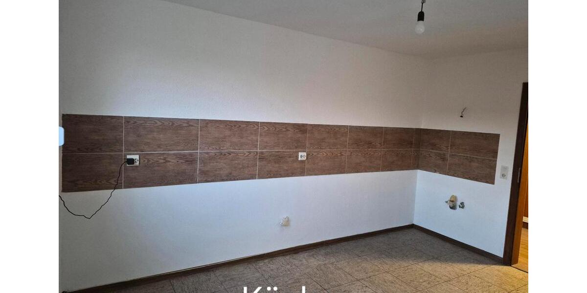 Dachgeschoßwohnung Kirchhain - 3 Zimmer, 80 m&sup2;, 500&euro; | Angebot:24432223