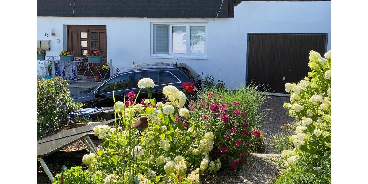 Einfamilienhaus Allendorf (Eder) - 6 Zimmer, 130 m&sup2;, 150.000&euro; | Angebot:25286123