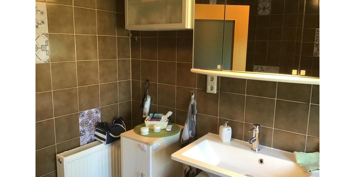Etagenwohnung Steffenberg - 5 Zimmer, 125 m&sup2;, 850&euro; | Angebot:23992551