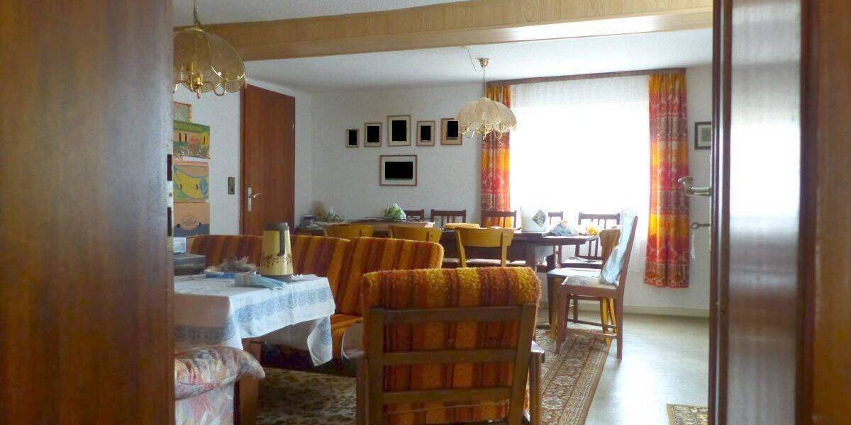 Einfamilienhaus Grünberg Stangenrod - 1 Zimmer, 260 m&sup2;, 285.000&euro; | Angebot:25740166