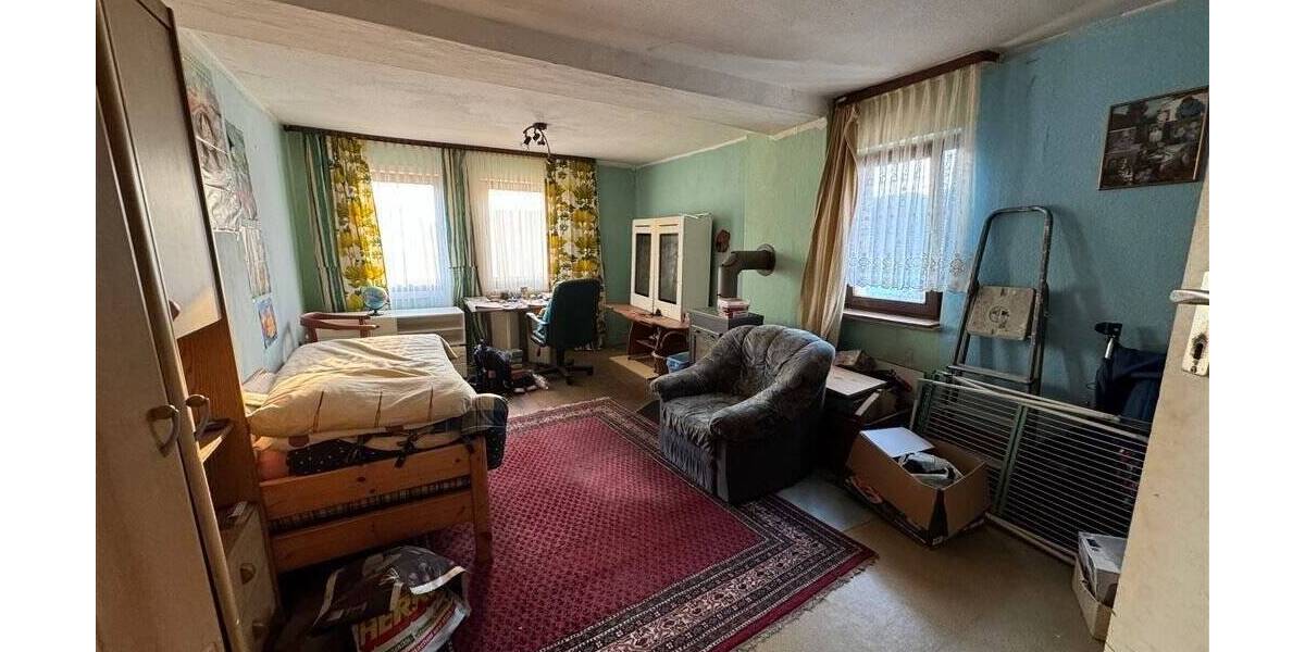 Einfamilienhaus Frankenberg (Eder) Haubern - 5 Zimmer, 165 m&sup2;, 59.000&euro; | Angebot:25734603