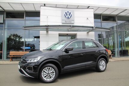 VW T-Roc 5.885 km 25.890 &euro; Mücke 35325
