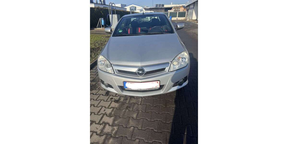 Opel Tigra 119.424 km 2.500 &euro; Kirchhain 35274