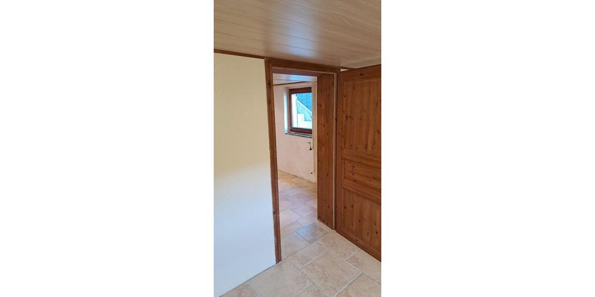 Einfamilienhaus Bad Endbach - 8 Zimmer, 300 m&sup2;, 395.000&euro; | Angebot:26926521