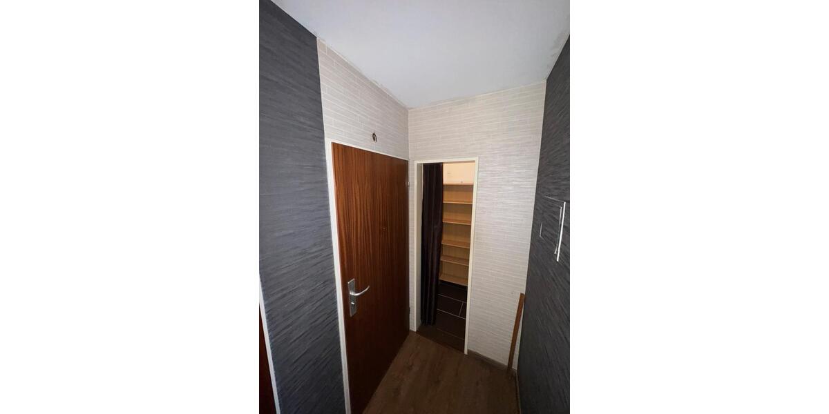 Etagenwohnung Lollar - 3.5 Zimmer, 85 m&sup2;, 255.000&euro; | Angebot:27294686