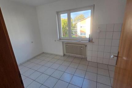 Wohnung Heuchelheim a. d. Lahn - 4 Zimmer, 90 m&sup2;, 900&euro; | Angebot:26272092