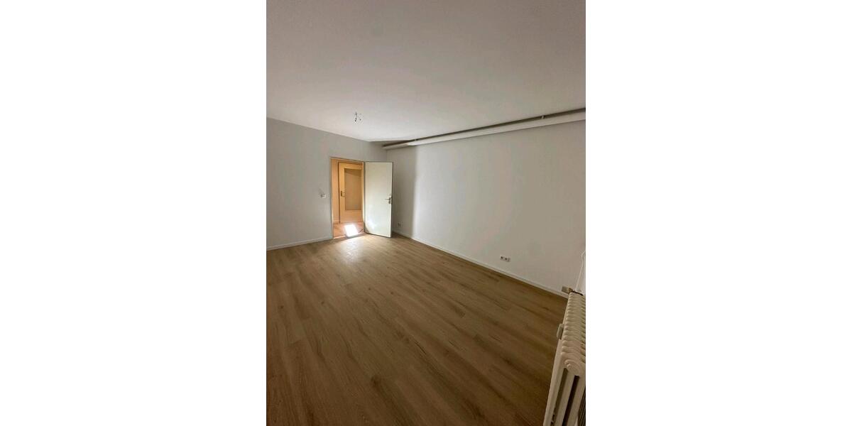 Etagenwohnung Biedenkopf - 4 Zimmer, 115 m&sup2;, 1.200&euro; | Angebot:26569462