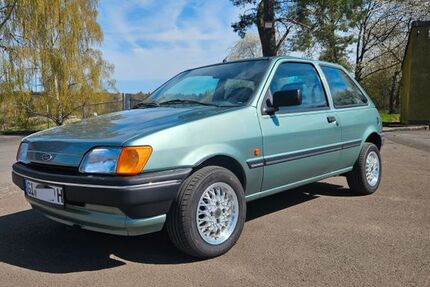 Ford Fiesta 49.068 km 3.925 &euro; Alten-Buseck 35418