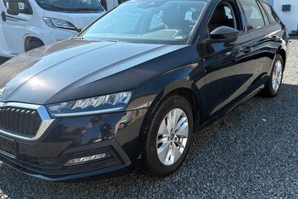 Skoda Octavia 220.563 km 13.900 &euro; Mücke 35325
