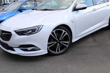 Opel Insignia 124.035 km 15.900 &euro; Heuchelheim b. Giessen 35452