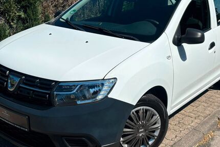 Dacia Sandero 65.000 km 6.790 &euro; Buseck / Oppenrod 35418