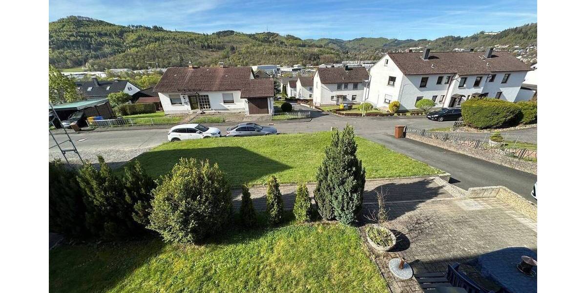 Mehrfamilienhaus, Wohnhaus Bad Laasphe - 7 Zimmer, 179 m&sup2;, 239.000&euro; | Angebot:26740516