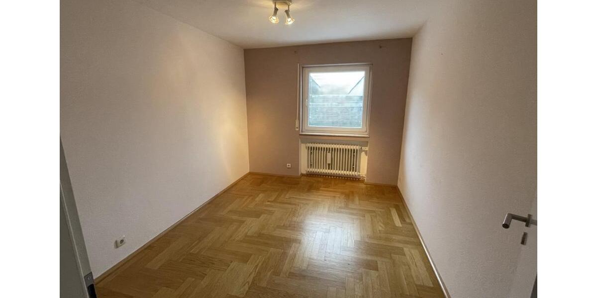 Einfamilienhaus Ebsdorfergrund - 6 Zimmer, 150 m&sup2;, 460.000&euro; | Angebot:25929897