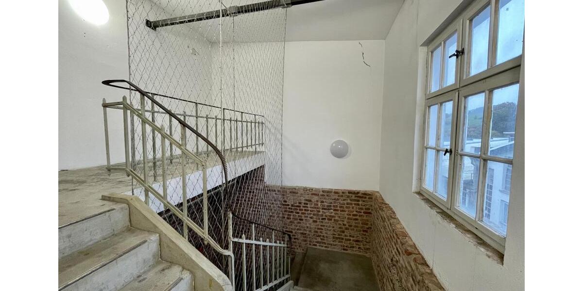 Gewerbeobjekt Frankenberg (Eder) - 2.750&euro; | Angebot:18001884