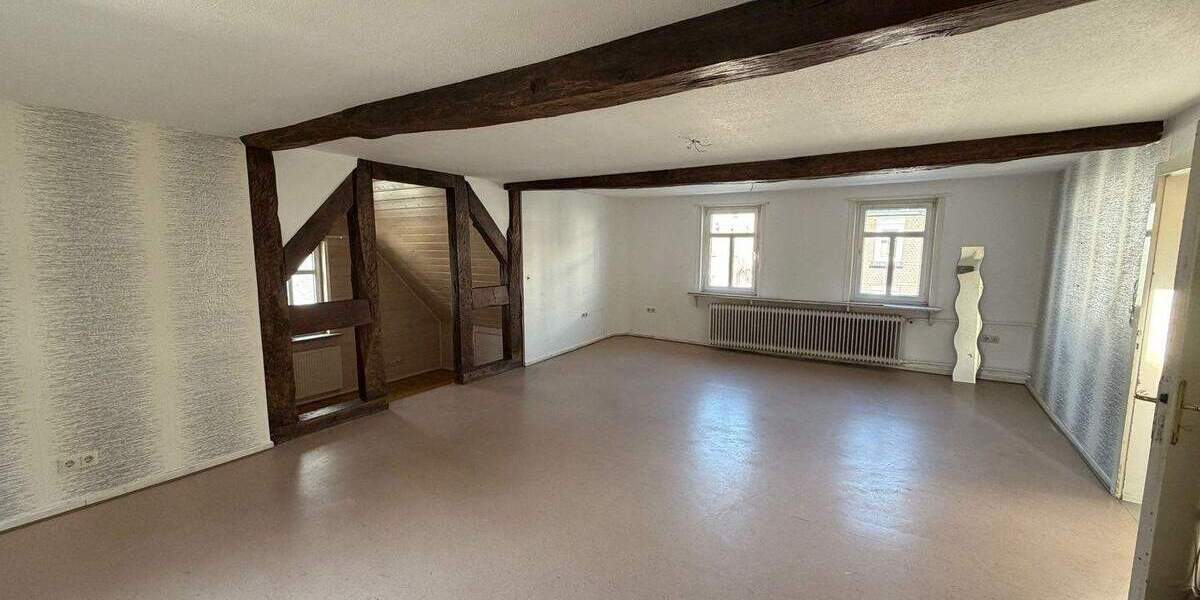 Mehrfamilienhaus, Wohnhaus Bad Laasphe - 4 Zimmer, 140 m&sup2;, 189.000&euro; | Angebot:25667710