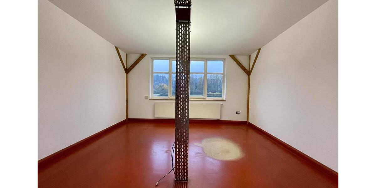 Gewerbeobjekt Frankenberg (Eder) - 2.750&euro; | Angebot:18001884