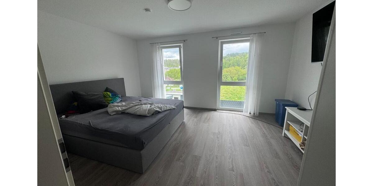 Reihenhaus Bad Endbach - 6 Zimmer, 128 m&sup2;, 1.350&euro; | Angebot:24417848