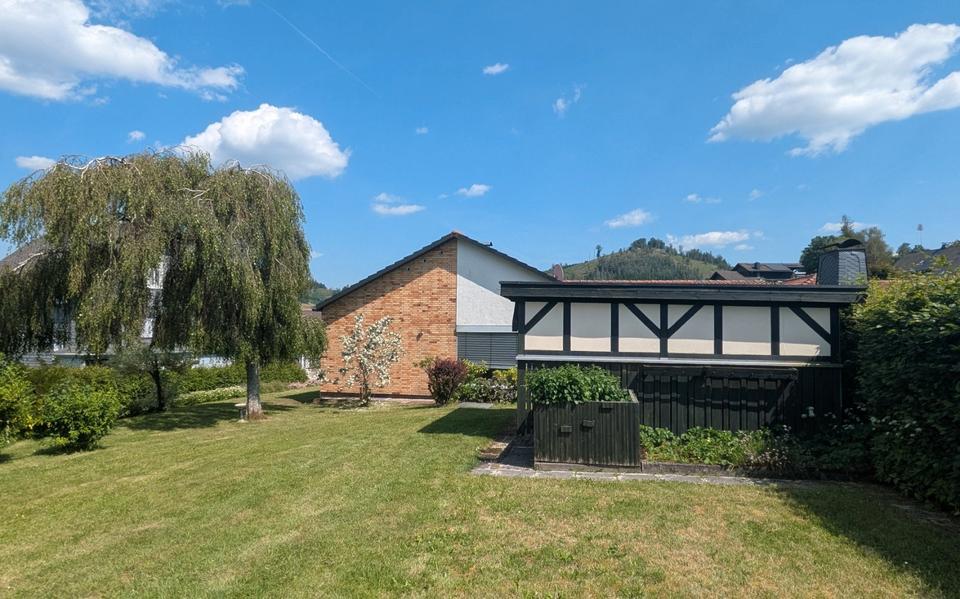 Bungalow Bad Laasphe - 7 Zimmer, 160 m&sup2;, 315.000&euro; | Angebot:27014727