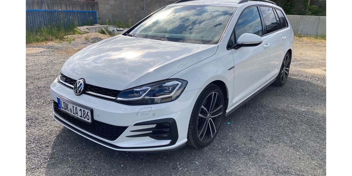 VW Golf 144.000 km 15.000 &euro; Hohenahr 35644