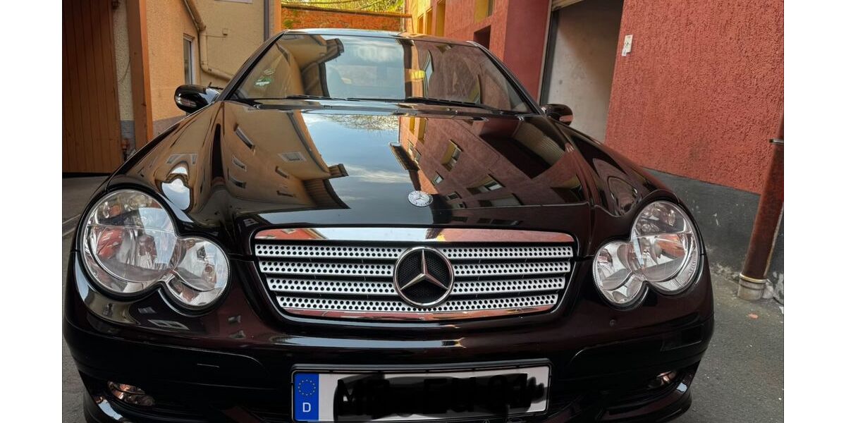 Mercedes-Benz C 180 70.400 km 8.500 &euro; Biedenkopf 35216