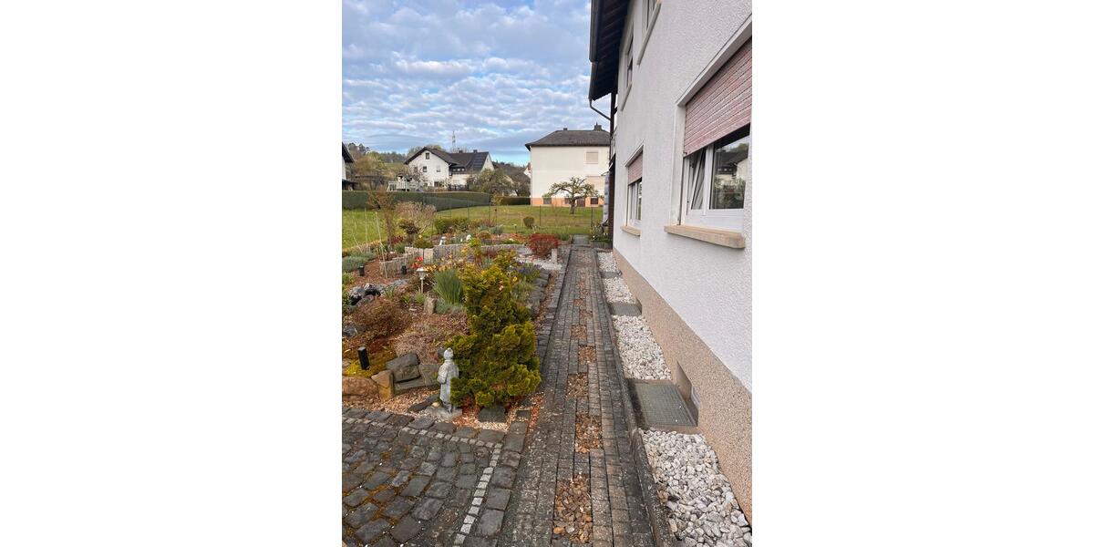 Einfamilienhaus Steffenberg - 7 Zimmer, 284 m&sup2;, 220.000&euro; | Angebot:26182852