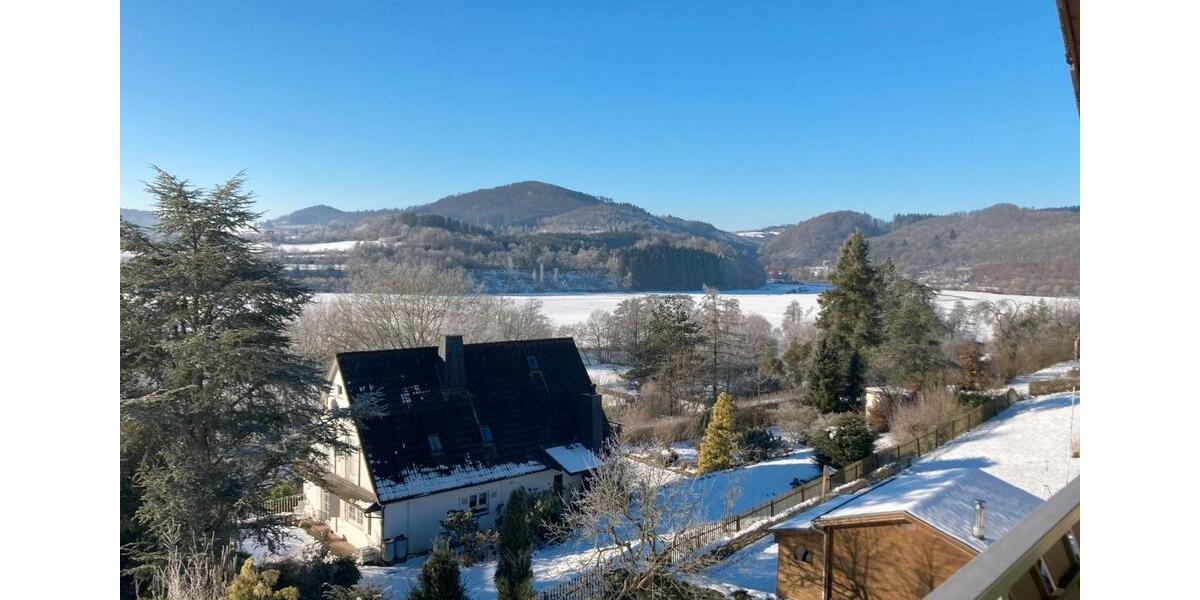 Einfamilienhaus Battenberg (Eder) - 8 Zimmer, 270 m&sup2;, 395.000&euro; | Angebot:26133952