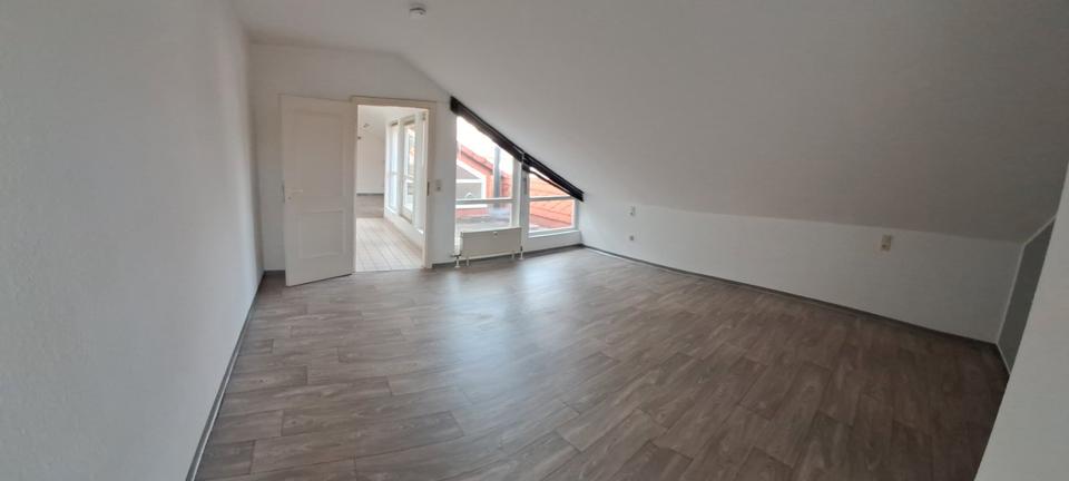 Dachgeschoßwohnung Frankenberg (Eder) - 2 Zimmer, 55 m&sup2;, 99.000&euro; | Angebot:27019268