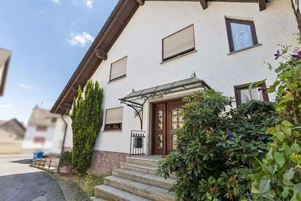 Wohnung Rabenau - 4 Zimmer, 124 m&sup2;, 215.000&euro; | Angebot:27117499