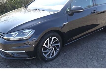 VW Golf 93.853 km 15.890 &euro; Wohratal OT Wohra 35288