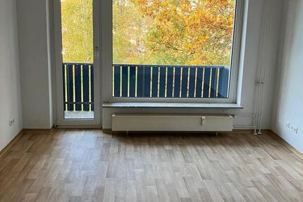 Wohnung Stadtallendorf - 3 Zimmer, 54 m&sup2;, 415&euro; | Angebot:26004732