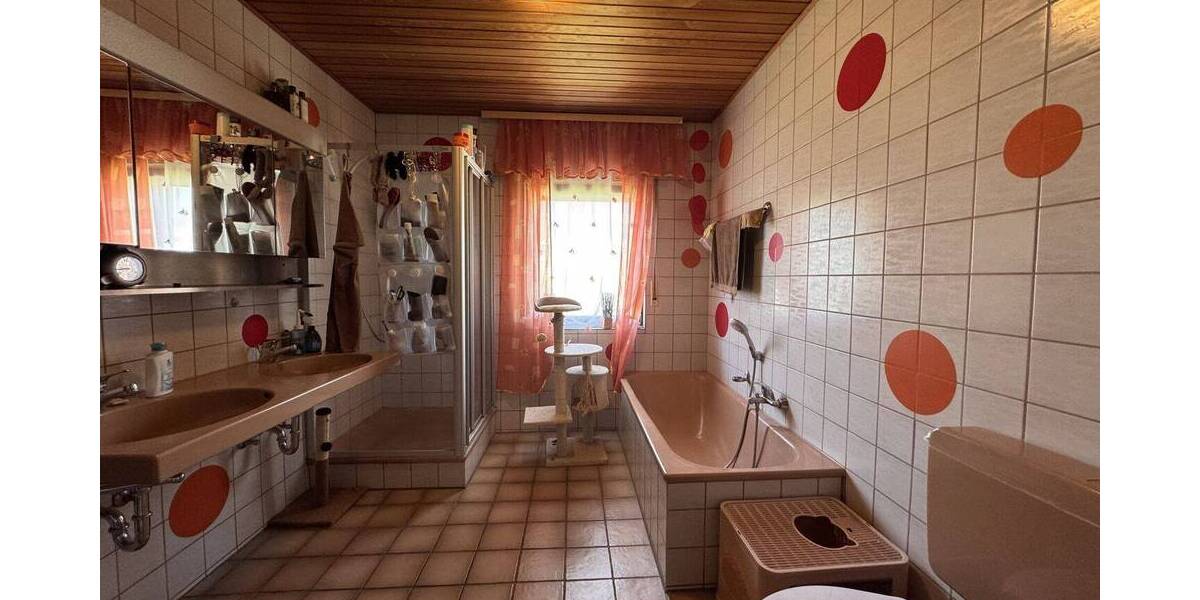 Mehrfamilienhaus, Wohnhaus Fernwald / Steinbach Steinbach - 6 Zimmer, 270 m&sup2;, 999.900&euro; | Angebot:26433503