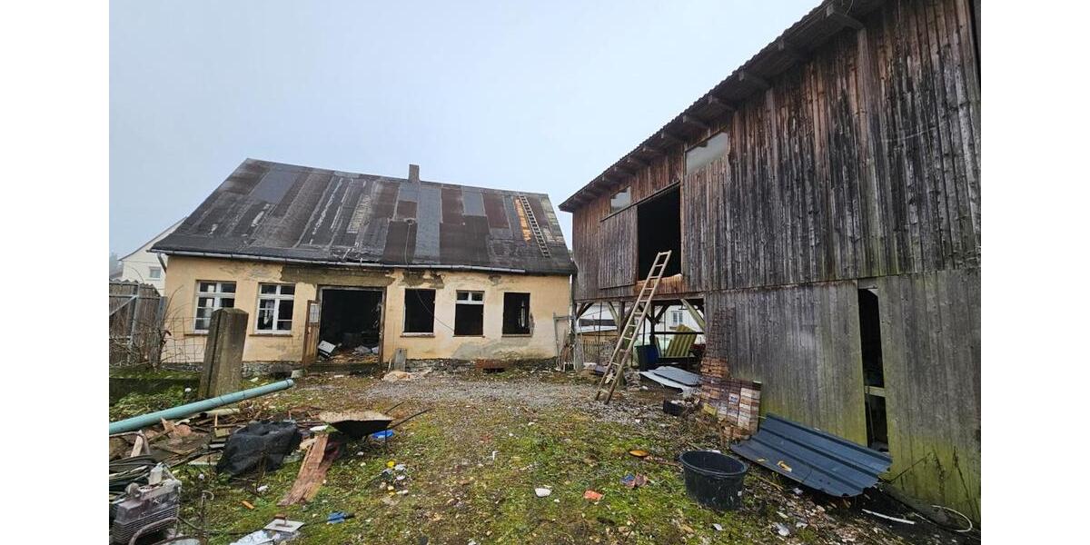 Mehrfamilienhaus, Wohnhaus Bad Endbach - 14 Zimmer, 550 m&sup2;, 99.000&euro; | Angebot:25180040