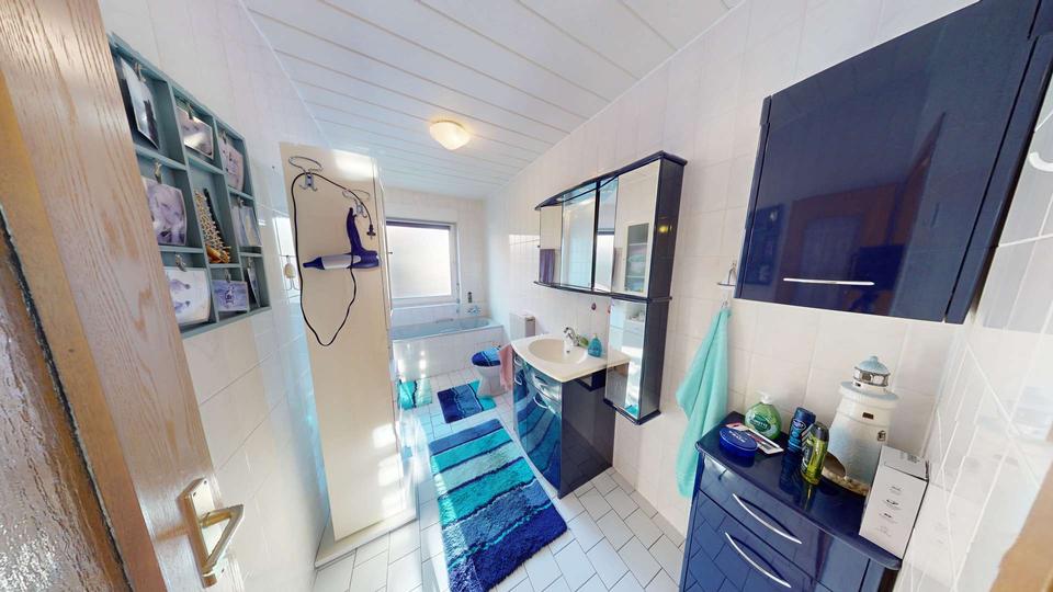 Einfamilienhaus Biedenkopf - 5 Zimmer, 140 m&sup2;, 850&euro; | Angebot:24851928