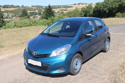 Toyota Yaris 127.000 km 5.200 &euro; Grünberg 35305