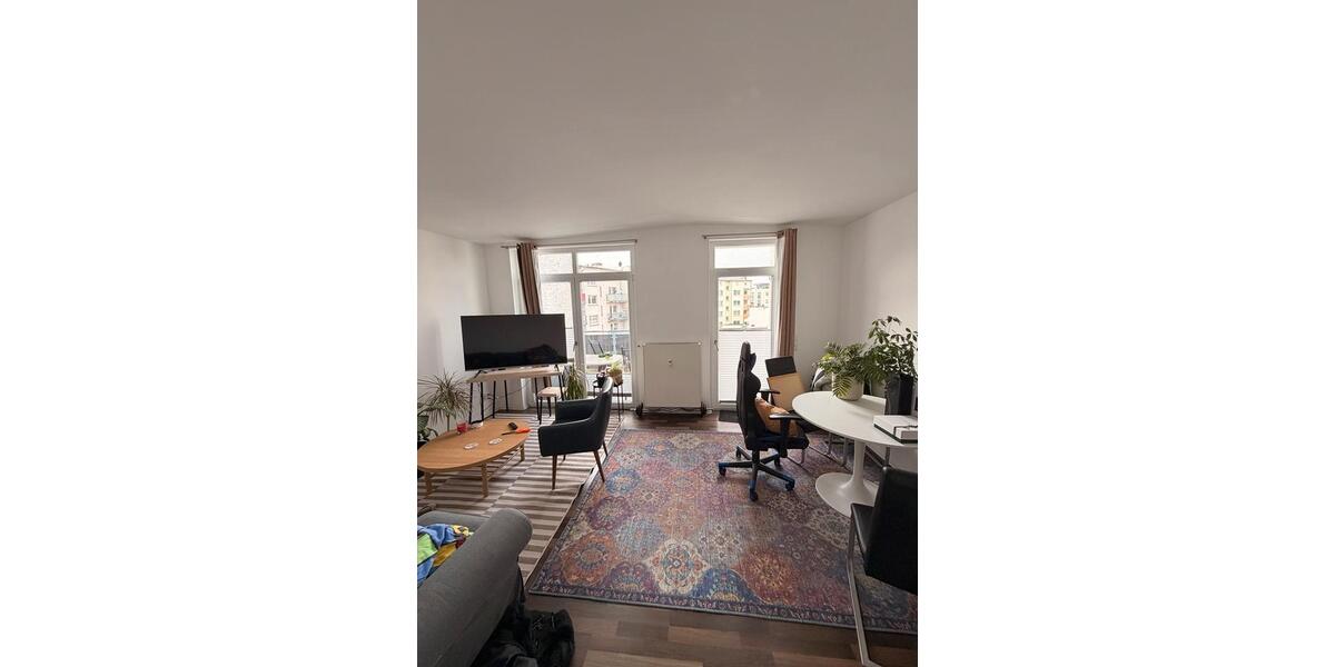 Dachgeschoßwohnung Gießen - 3 Zimmer, 70 m&sup2;, 900&euro; | Angebot:25844436
