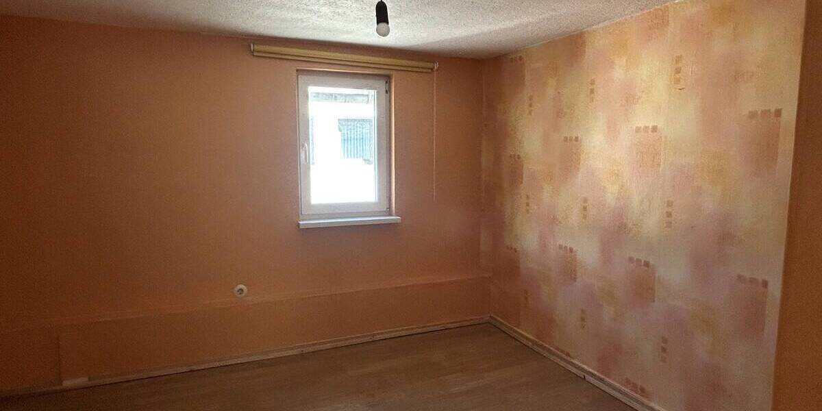 Einfamilienhaus Steffenberg / Steinperf Steinperf - 6 Zimmer, 106 m&sup2;, 59.000&euro; | Angebot:26594967