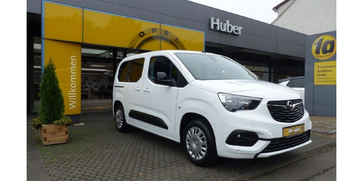Opel Combo 28.500 km 19.950 &euro; Neustadt 35279